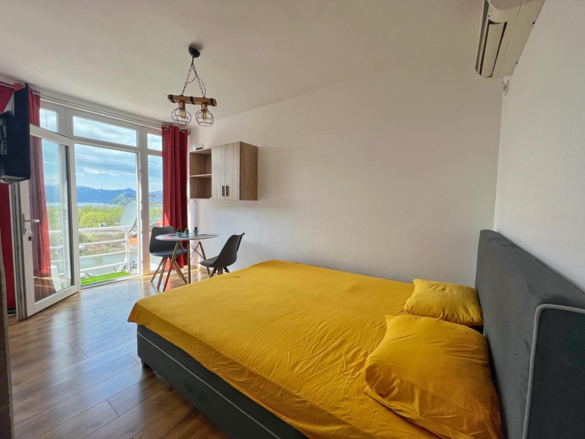 Jg Studio Apartment Vranjina Екстериор снимка